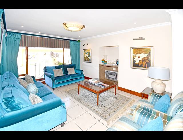 6 BEDROOM HOUSE FOR SALE IN CROWN NORTH